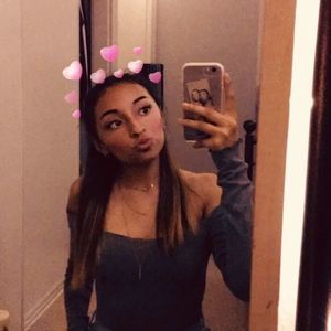 Meet your Posher, Sonia